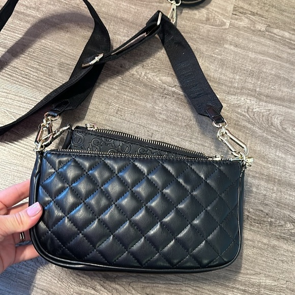 Steve Madden
Detachable Pouch Sling Bag - Picture 4 of 5